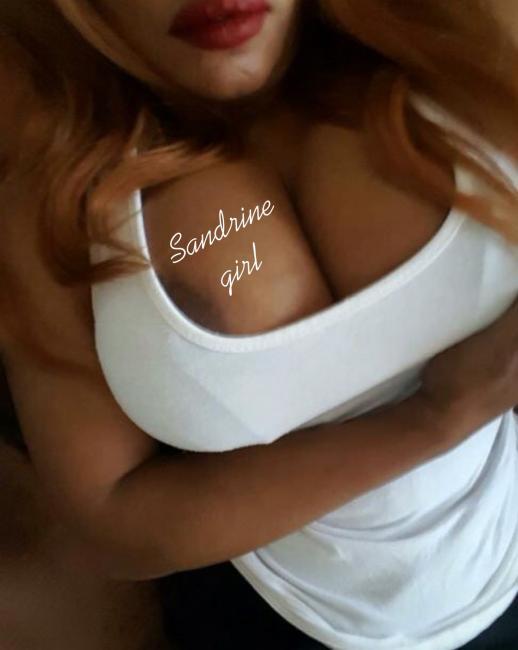 Les massages érotiques de Sandrine à Lons